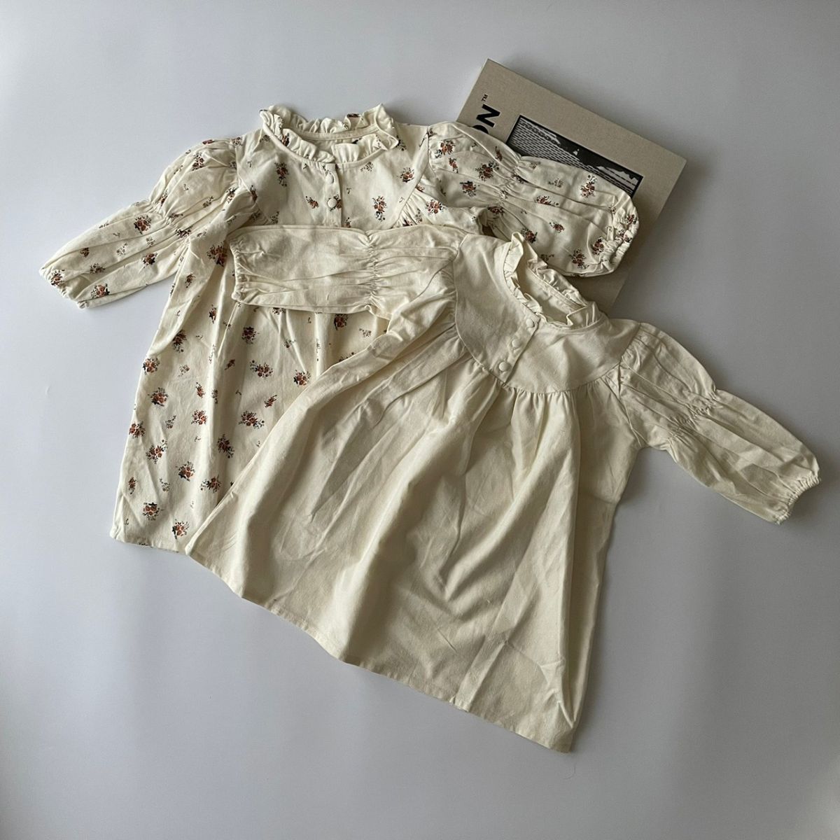 キッズ ベビー 女の子 長袖 ワンピース sleeve shirring op onepiece フリル くる...