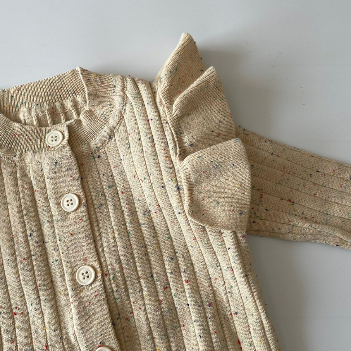 ベビー ロンパース カバーオール tsubu tsubu frill knit coverall つぶつぶ ネップ hフリル ニット コットン 女の子 男の子 可愛い 60cm 66cm 70cm 73cm 80cm 90cm 海外 輸入 インポート 子供服 春 秋 冬 送料無料 - Image 3