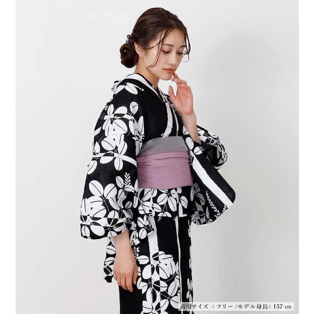 アンココン 〜 UNCOCON 〜の浴衣 レディース 綿麻 女性浴衣 単品 高級 浴衣単品 ゆかた 大人 上品 個性 しっとり 白 黒 萩 はぎ 花柄 かっこいい｜アングル3