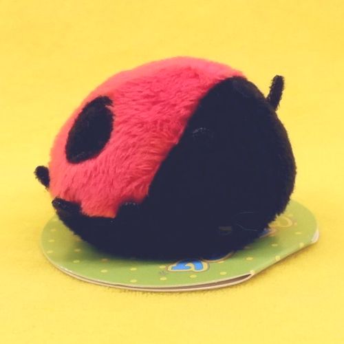 ムニュマム マグネット テントウムシ サイズ:4cm てんとう虫 ladybug ふわふわ もちもち もふもふ ぬいぐるみ おもちゃ　ギフト 贈り物 お祝い プレゼント お誕生日 大きい/小さい インテリア love-journey-10002272 Love Journey サンプル画像2