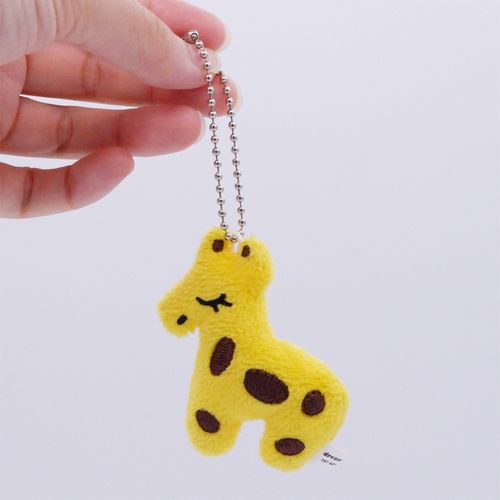 ゆめ キリン キーホルダー サイズ:6cm バッグチャーム キーチェーン ふわふわ もちもち もふもふ ぬいぐるみ おもちゃ　ギフト 贈り物 お祝い プレゼント お誕生日 大きい/小さい インテリア love-journey-10002216 Love Journey サンプル画像3