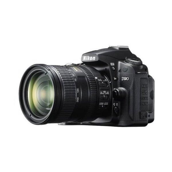 【5/23~5/27限定!最大4,000円OFF&5/25限定で最大P3倍】【中古】ニコン Nikon D90 AF-S DX 18-200 VRレンズキット D90LK18-200 D90LK18-200