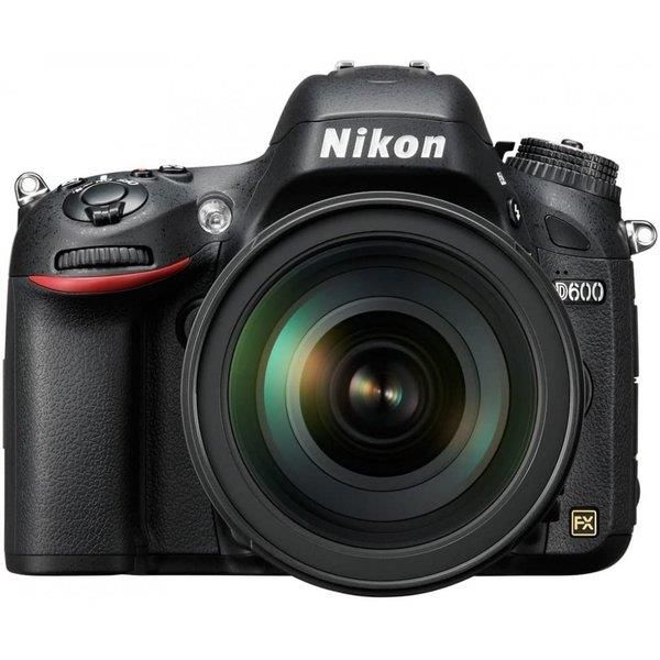 【中古】ニコン Nikon D600 28-300VRレンズキット AF-S NIKKOR 28-300mm f/3.5-5.6G ED VR付属 D600LK...