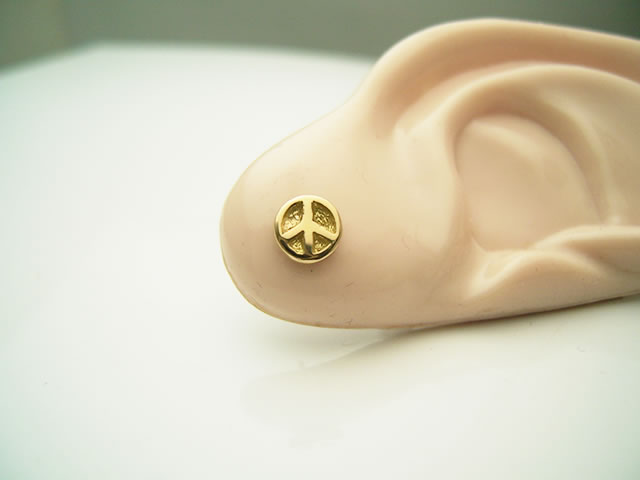 ラブクラフト 【18金製の ピースマークピアス 1個】 18金製のキャッチ付属 18金 イエローゴールド K18 ..