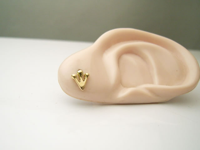 ラブクラフト 【18金製の カエルの足あとピアス 1個】 18金製のキャッチ付属 18金 イエローゴールド K1..