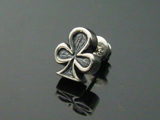 【シルバーアクセサリー】クラブピアス(1個)【ベルキャッチ】【メール便OK!!】