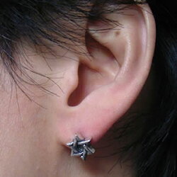 【シルバーアクセサリー】六芒星ピアス(1個)【ベルキャッチ】【メール便OK!!】