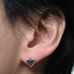 【シルバーアクセサリー】ハートピアス(1個)【ベルキャッチ】【メール便OK!!】