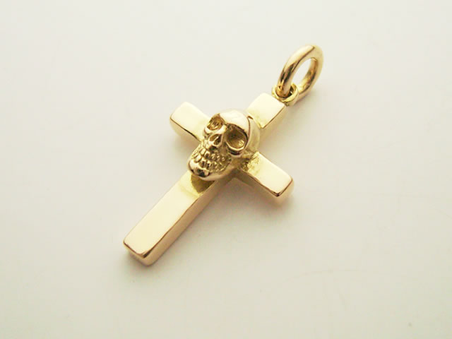 18金製のスカルonGBYクロス ペンダントトップ 【 LOVECRAFT/ラブクラフト 】 送料無料【 18金イエローゴールド/K18 yellow gold...