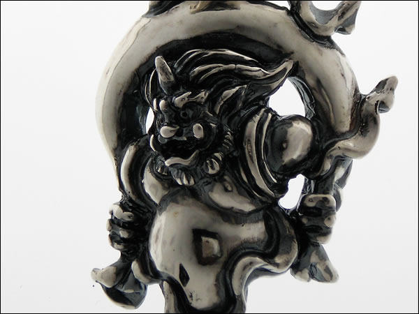 【シルバーアクセサリー】【送料無料】風神ペンダントトップ【smtb-k】【ky】【和柄ペンダント】