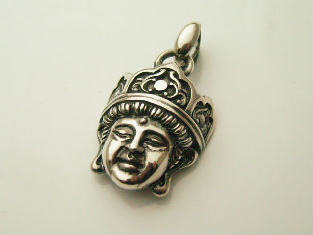 ラブクラフト【虚空蔵菩薩ペンダントトップ】シルバーアクセサリー ペンダント 送料無料 スターリングシルバー 925 神仏 お守り 仏像 ハンドメイド 手作り プレゼント ギフト包装 メンズ レディース