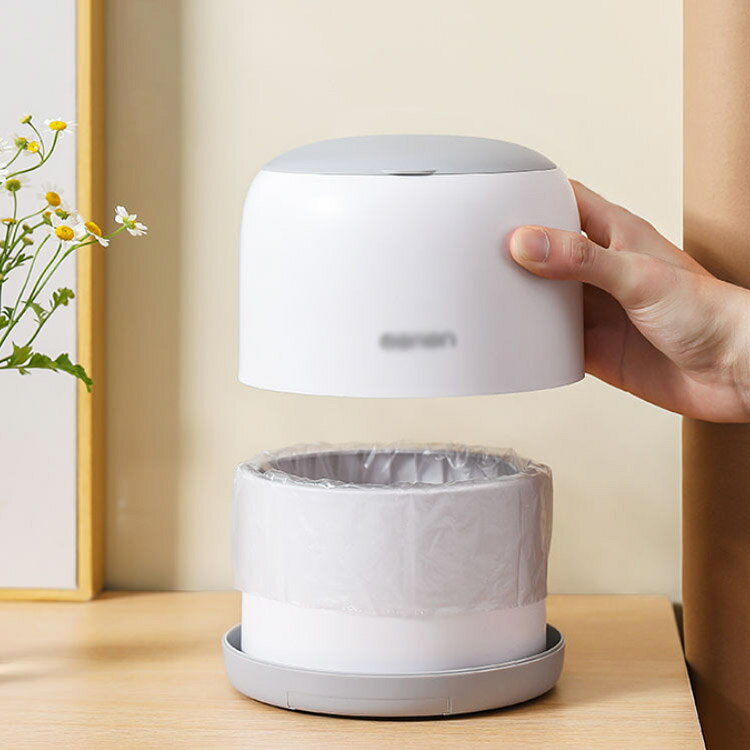 ふた付き ダストボックス 蓋付きごみ箱 卓上 ごみ箱 卓上ゴミ箱 ミニゴミ箱 省スペース 蓋付き ゴミ袋 ミニ 雑貨 プッシュ式 ワンタッチ 机 ダストボックス 卓上ゴミ箱 コンパクト フタ オフィス リビング 寝室 子供部屋 [2]