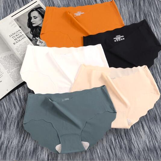 シームレス ショーツ レディース まとめ買い セット 女性用下着 パンツ　響かない シームレスショーツ お得な5枚セット 下着 福袋 無縫製 ストレスフリー パンツ パンティ シンプル おしゃれ 伸縮性 スポーツ 薄型（M～XL）