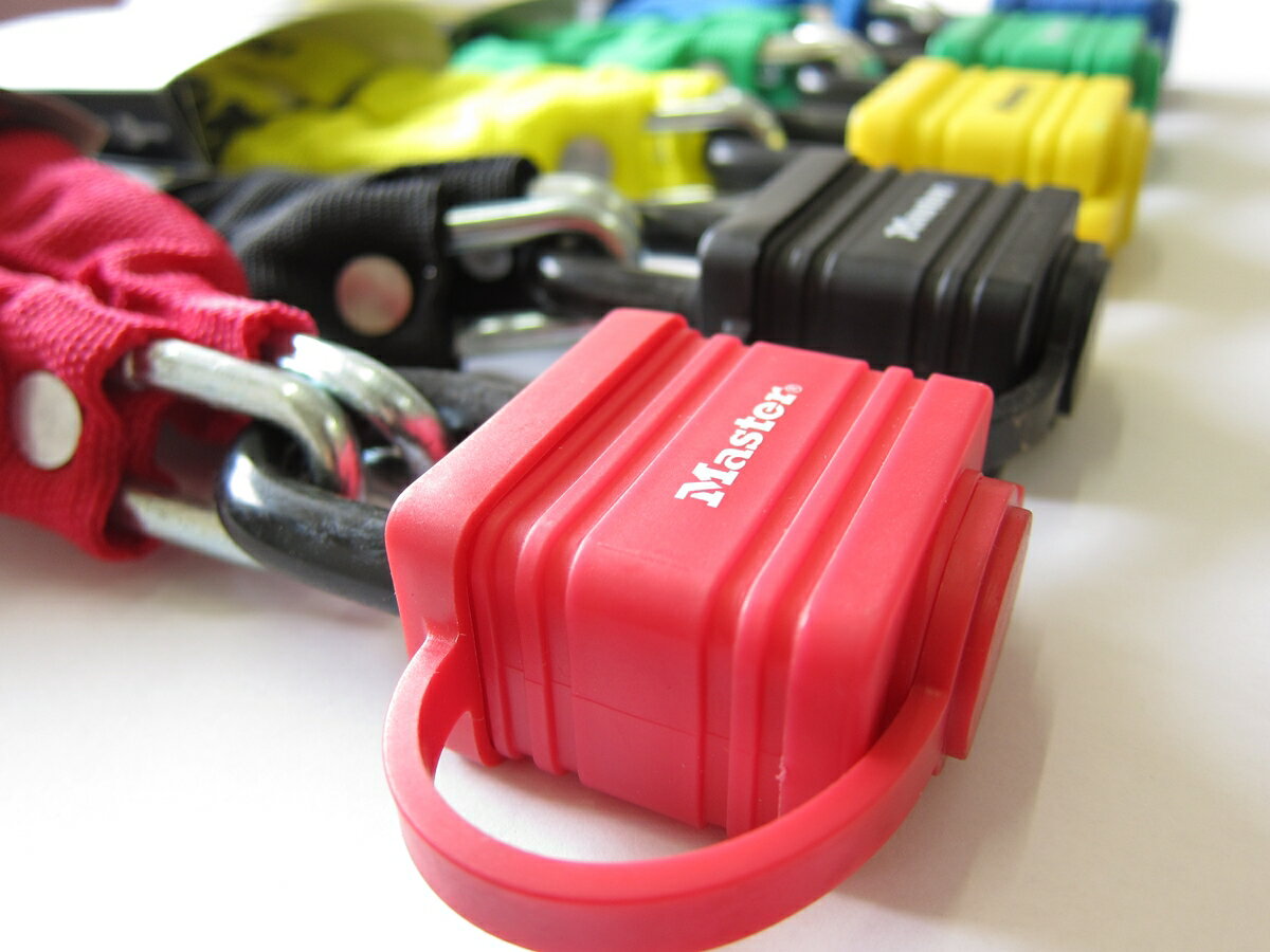 【在庫処分】 自転車 鍵 バイク ロック バイク 鍵 MASTERLOCK マスターロック 自転車 カギ チェーン 太い 電動自転車 ヤマハ パナソニック ブリヂストン アシスト 防犯 対策 pass bikke babby ギュット ビアンキ ジャイアント ハイディ 駐輪 保管 TOP
