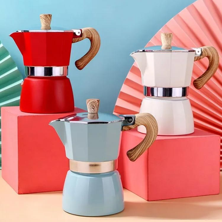 LOVE WINGの珈琲 コーヒー アイスコーヒー 150ML 300ML モカエキスプレス coffee コーヒーメーカー おしゃれ コーヒーマシン エスプレッソマシン 使いやすい おしゃれ ステンレス コーヒーマシーン 直火式エスプレッソメーカー おしゃれ 北欧風 引っ越し ギフト｜アングル2