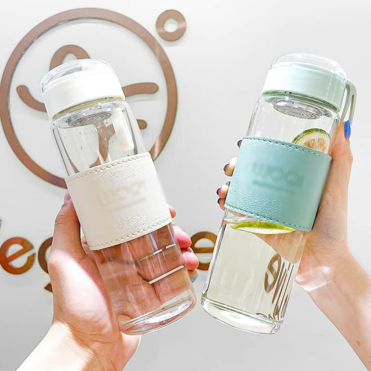 マイボトル ウォーターボトル 480ml 340ml 水筒 耐熱ガラス 漏れ防止 フィルター付き 大容量 ボトル クリア シンプル クリアボトル コンパクトボトル コンパクト 断熱カバー付き 持ち運び 持ち手付き 水 透明ボトル 直飲み 水筒 お茶 ギフト