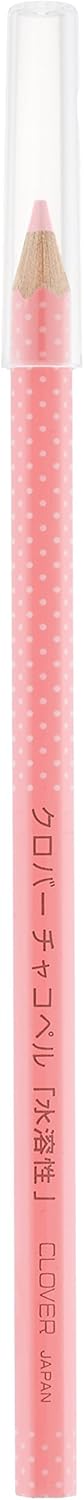 カラー：ピンク◆商品名：Clover チャコペル 水溶性 ピンク 24-063ペンシルタイプのチャコ。布につけた印を、水を含ませた布で拭き取れます。商品モデル番号:24-063梱包サイズ:20 x 3.5 x 1 cm布につけた印を、水を含ませた布で拭き取れます。 ペンシルタイプのチャコ。