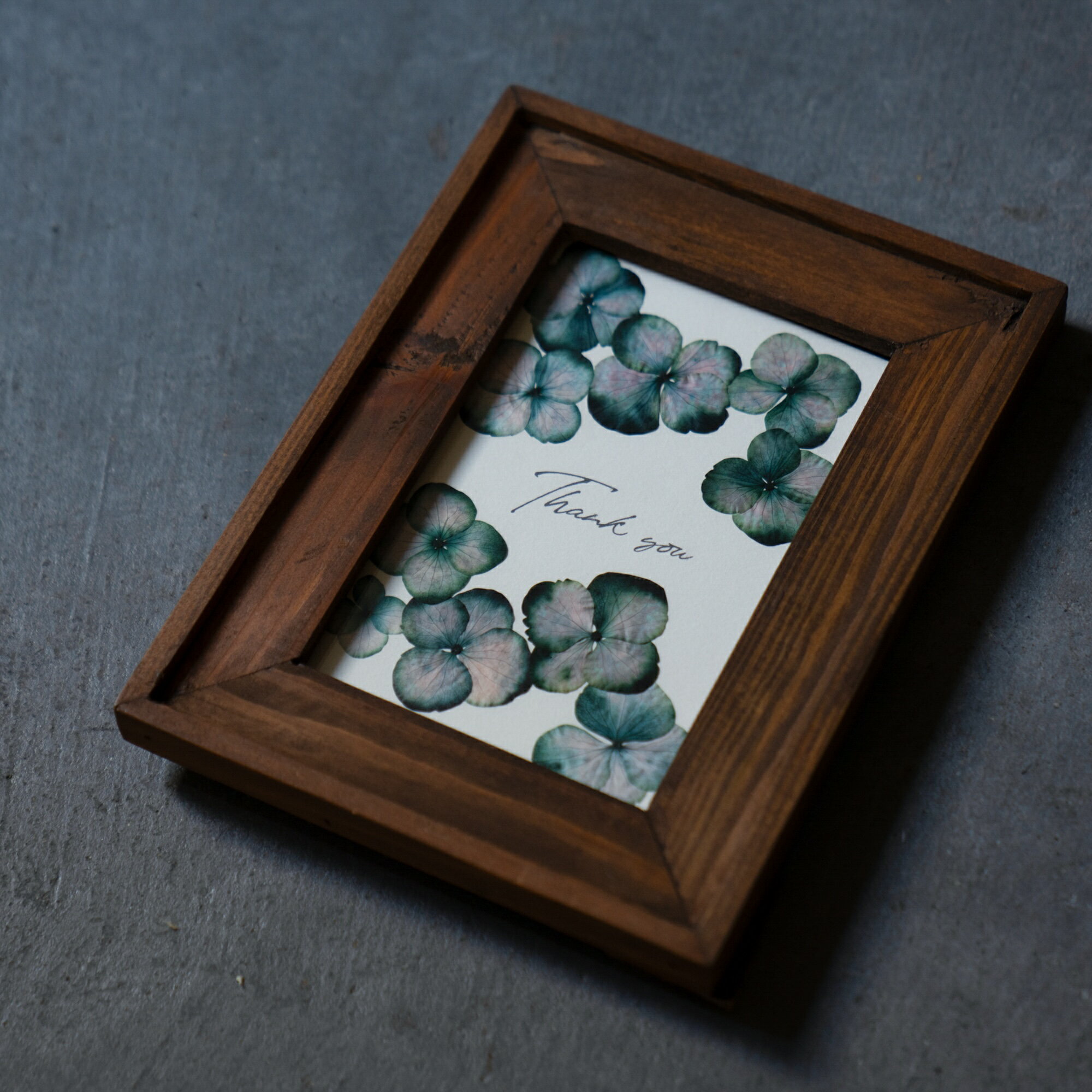 樂天商城 - 《母の日ギフトにおすすめ》押し花アートフレーム mini「Thank you」 押し花 プレスフラワー インテリア 雑貨 プレゼント 祝い 母の日ギフト 母の日 フレーム 額縁 おしゃれ ナチュラル フラワーギフト お祝い 送別会