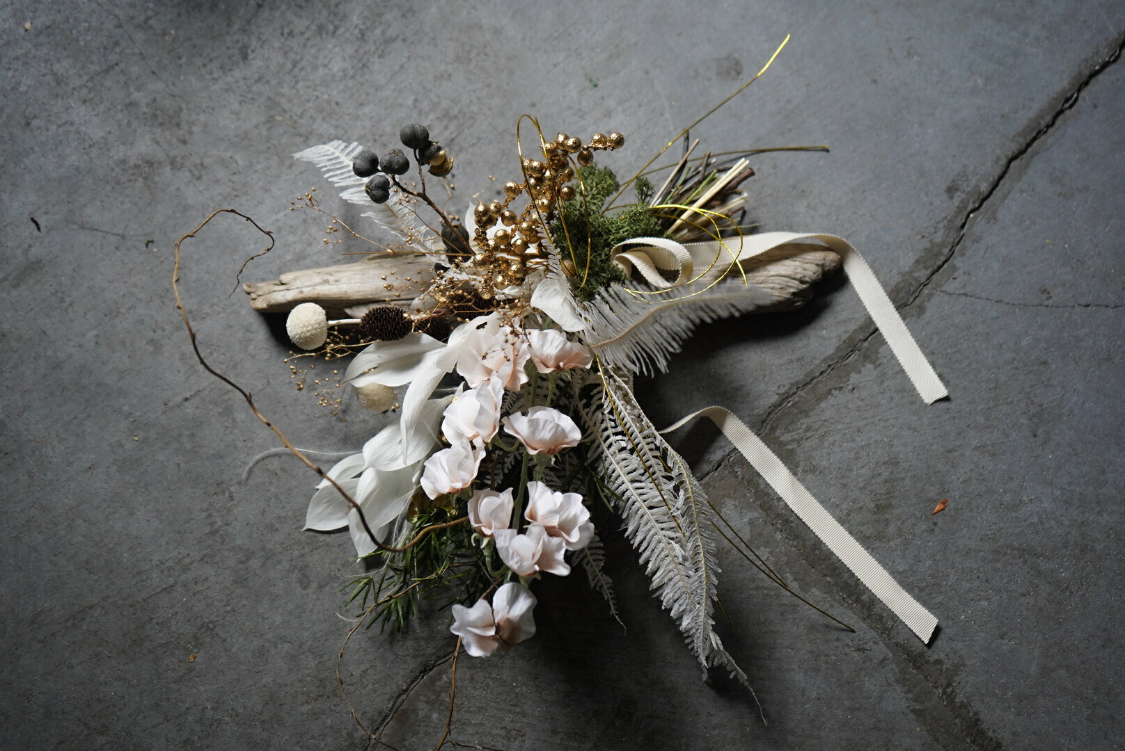 楽天市場】ドライフラワー 壁掛け 流木の通販