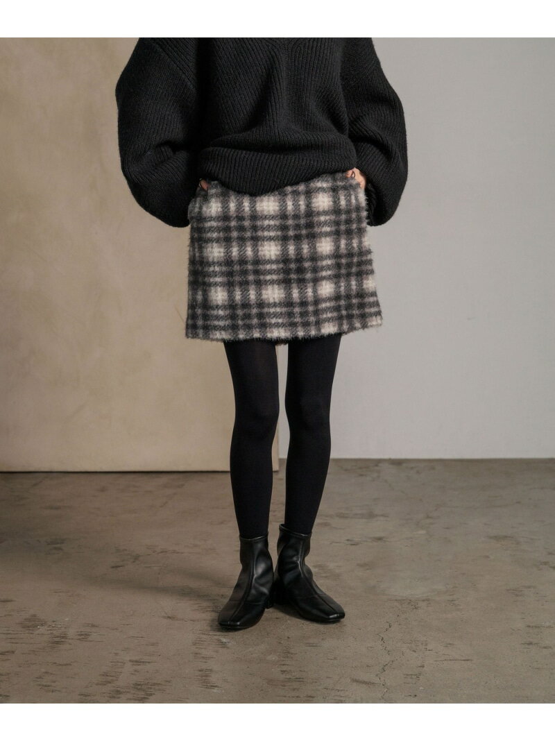 フェザーミニスカート LOWRYS FARM ローリーズファーム スカート ミニスカート グレー ブラウン【送料無料】[Rakuten Fashion](4)