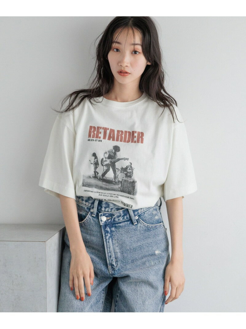 【SALE／20%OFF】フォトグラフィックTSS LOWRYS FARM ローリーズファーム トップス カットソー・Tシャツ グレー ホワイト【RBA_E】[Rakuten Fashion]のサムネイル