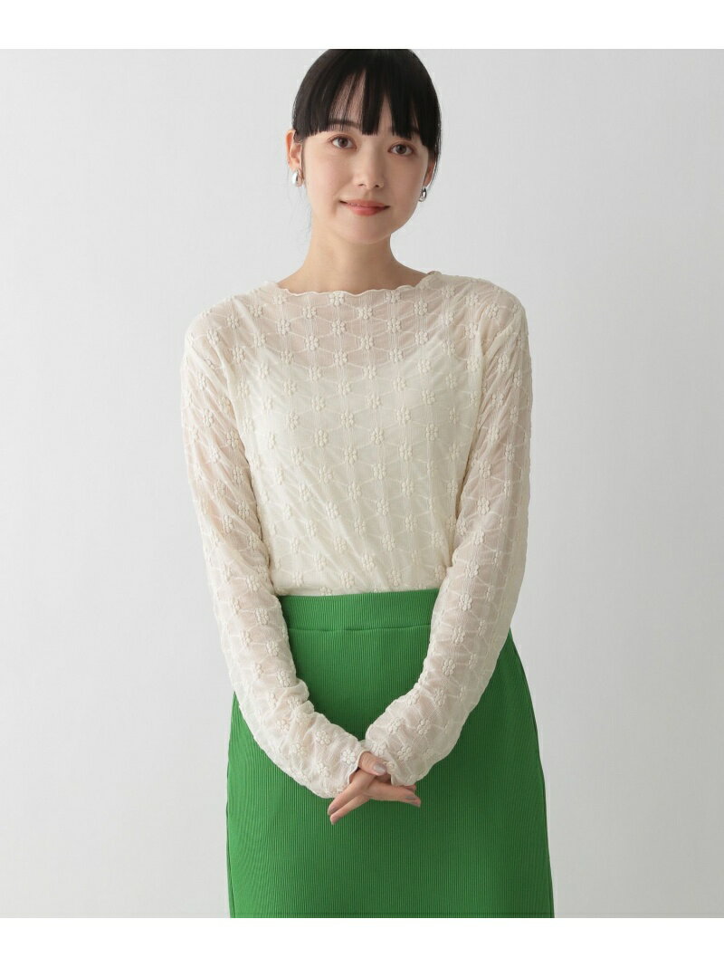 (W)シアーフラワーJQDLS LOWRYS FARM ローリーズファーム トップス カットソー・Tシャツ ホワイト グリーン ブラック[Rakuten Fashion]のサムネイル