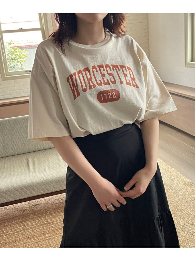 (W)カコウカレッジロゴTSS LOWRYS FARM ローリーズファーム トップス カットソー・Tシャツ ホワイト グレー ベージュ【先行予約】*[Rakuten Fashion]のサムネイル