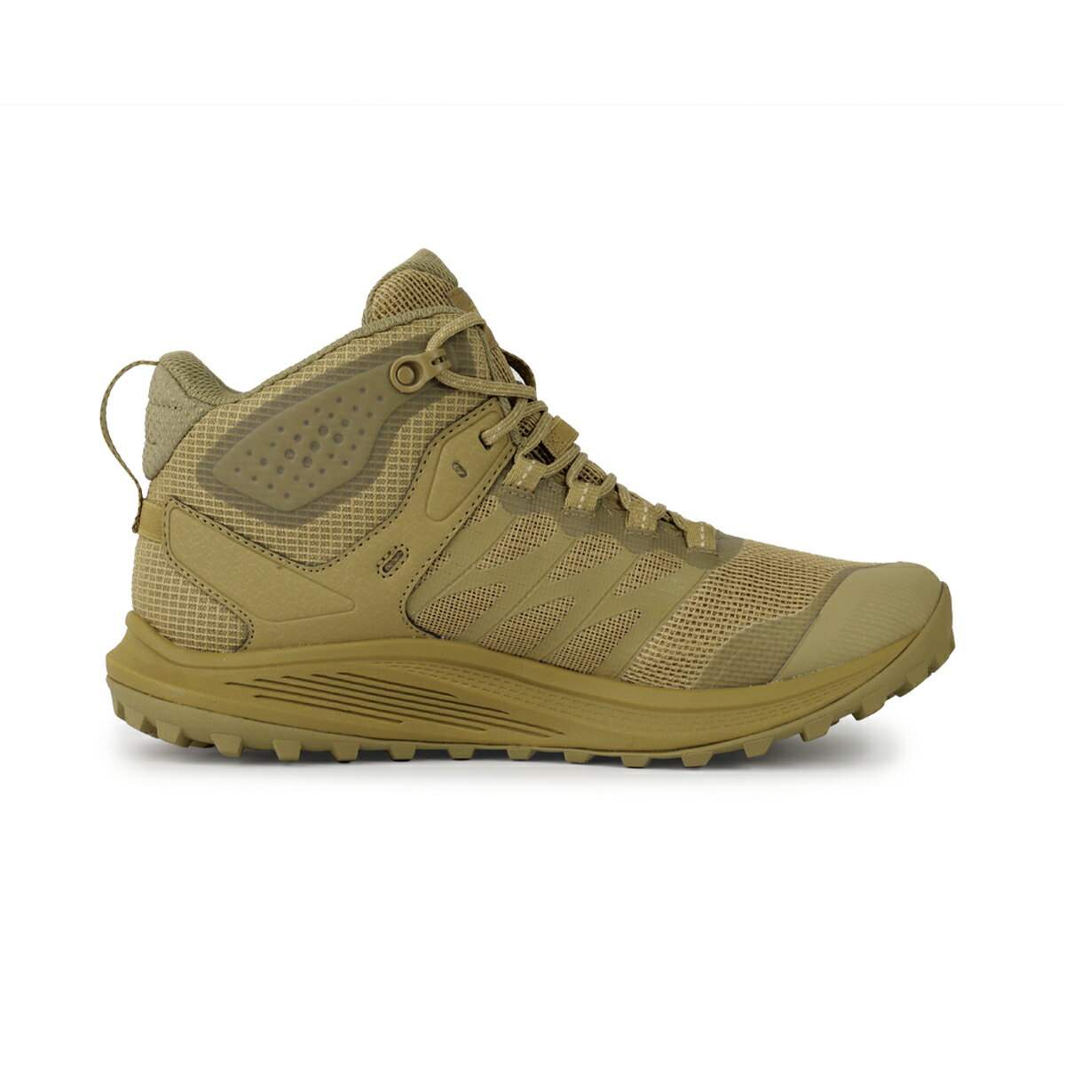 【プライスダウン】 15時までのご注文で即日発送 MERRELL NOVA 3 TACTICAL MID WATEERPROOF M メレル ノバ 3 タクティカル ミッド ウォータープルーフ メンズ ミドルカット DARK COYOTE ベージュ J005051 NOVA TACTICAL MERRELL また DARK シリーズは 2019年の発売以来 接地面積 ソール幅 の広さによる歩行安定性や優れたフィット感によって多くのファンから絶大な支持を集めるトレイルランニングシューズです スニーカーライクな履き心地によって 多様なアウトドアアクティビティからタウンシューズとしてもマルチに活躍し 多くのファンを虜にしています このように履き心地に定評がある シリーズから2023年春 第3世代の が発売となり 警察等での使用を想定した素材を用いてタフなコンディションでも対応し得るスペックのアップデートを施したのが です