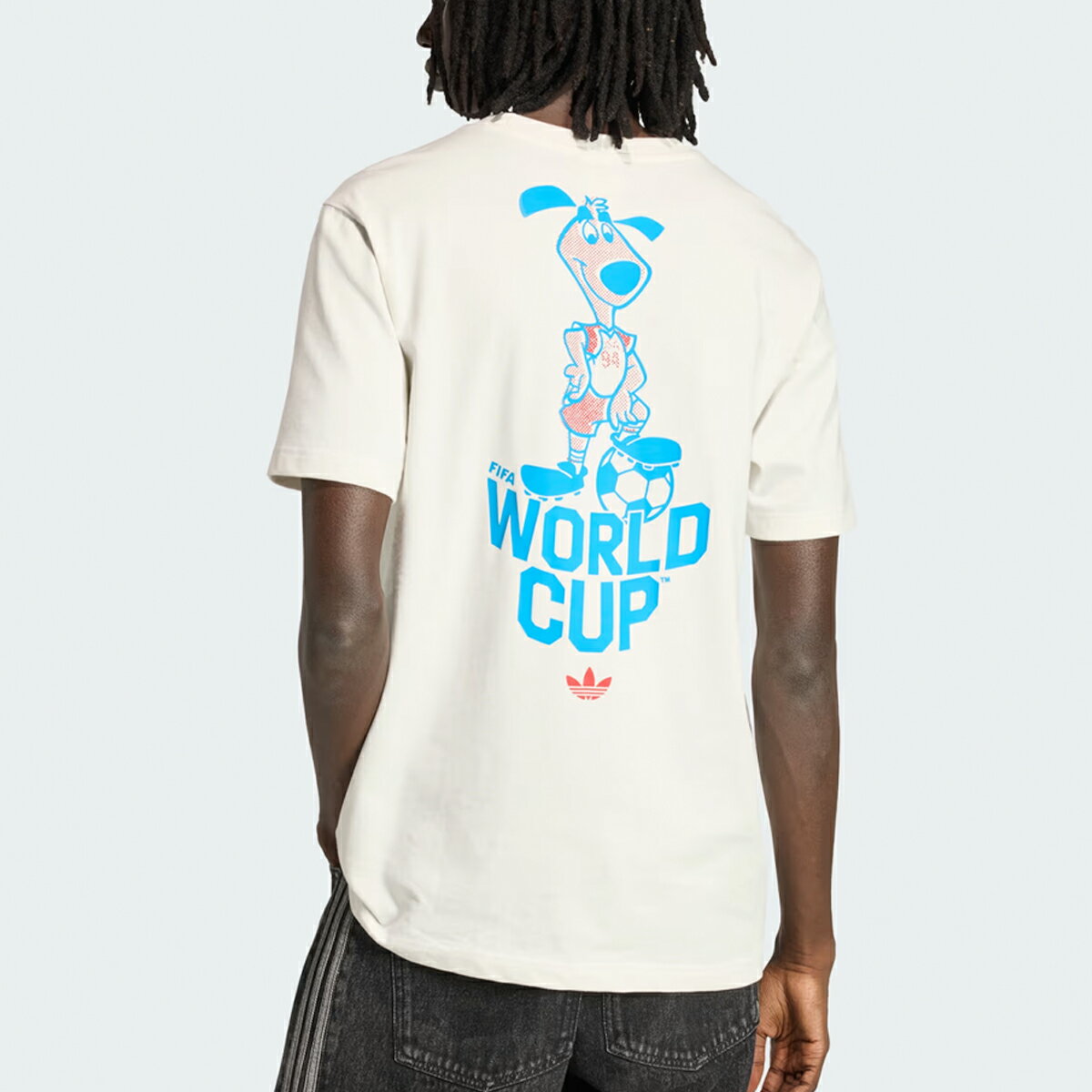 adidas FIFA WORLD CUP STRIKER MASCOT T-SHIRT アディダス FIFA ワールドカップ 2026 ストライカー マスコット Tシャツ メンズ レディース 半袖Tシャツ CLOUD WHITE ホワイト KB6216