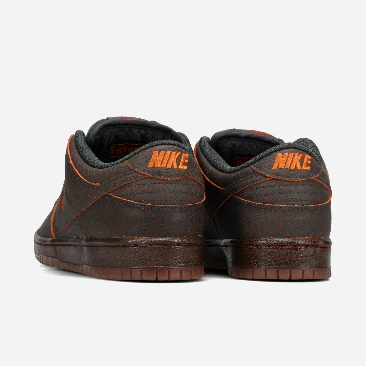 NIKE SB DUNK LOW PRO PREMIUM -KRAMPUS- ナイキ SB ダンク ロー プロ プレミアム -クランプス- メンズ スニーカー ローカット DARK SMOKE GREY/CAMPFIRE ORANGE/BLACK ブラウン HV1668-001