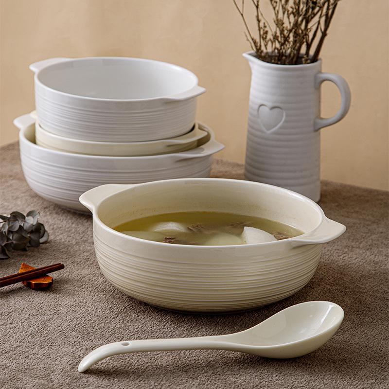 日本スタイルの陶磁器製の両耳付きスープ碗です。家庭用やレストラン用に最適な新作で、見た目が美しく..