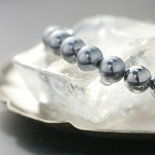 ������̵���״��פι��С��ƥ�إ�ġ�����ץ�֥쥹��å�