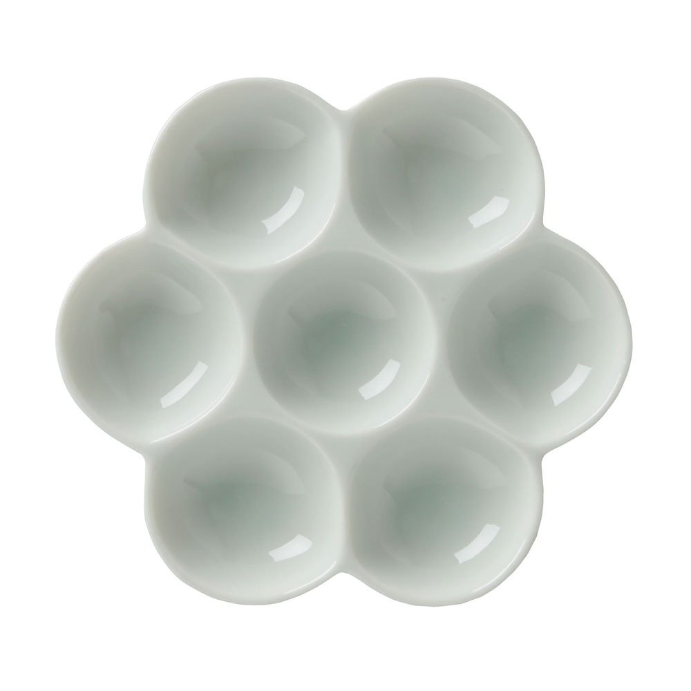 ・商品サイズ:W135×D135×H18mm ・重量:245g ・材質:陶器製 ・大きさ:4寸