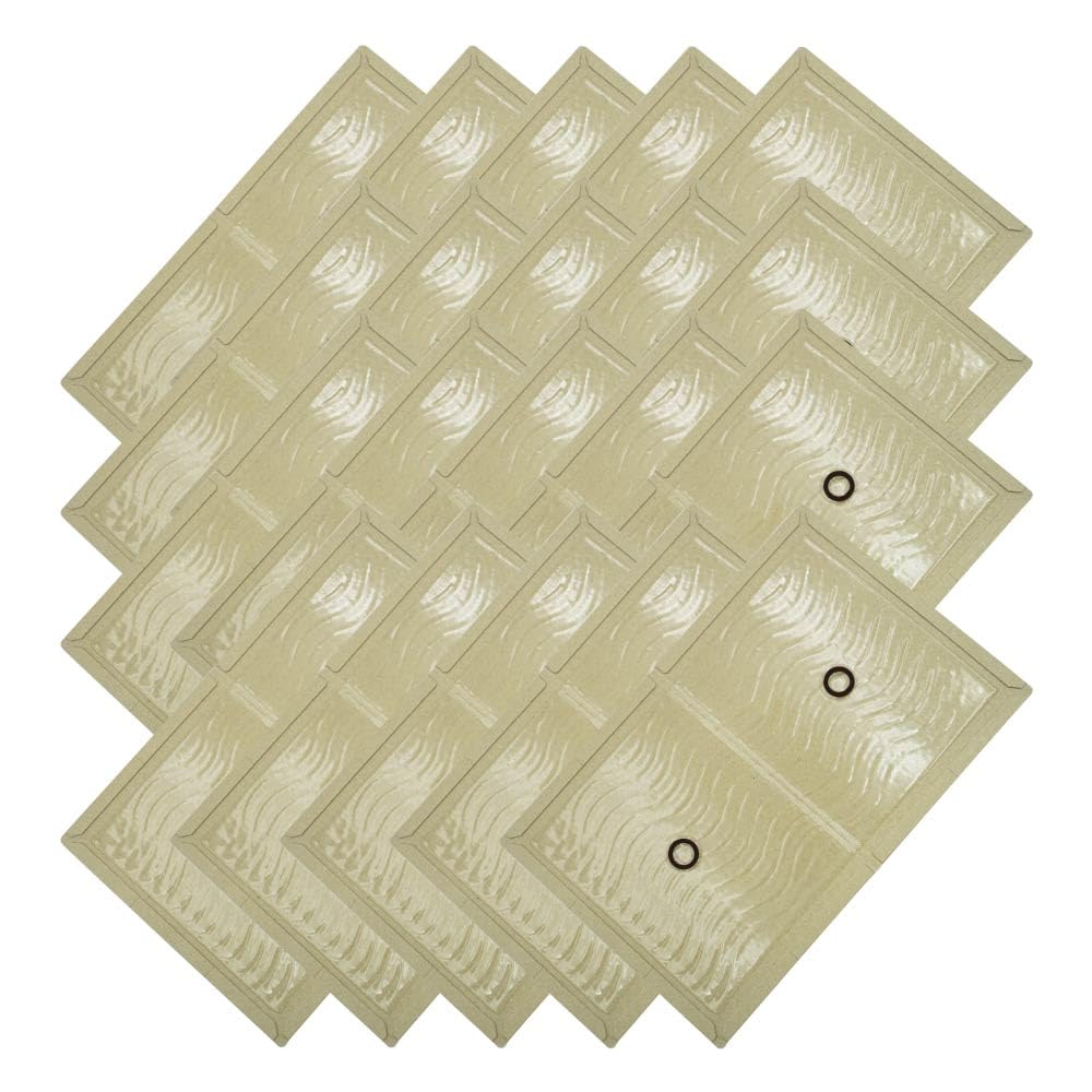 【形 状】 ブック型ねずみ用粘着シート 【サイズ】 336mm×216mm(見開時:厚さ3mm) 【重 量】 約110g 軽防水紙を使っていますので湿度の高い場所でも使用が可能です。 br ※常時濡れているような場所ではお使い頂けません。 br 高性能特殊粘着剤を波状塗布し、粘着力を高めています。 br スリット付きで自由自在に折り曲げて使用ができます。 br br 【使用方法】 br ネズミは壁際や物陰に沿って走行します。その場所を調べ、通路幅に合わせて配置して下さい。 br ネズミを捕り切るには始めに多めに並べて設置するのがコツです。 br ネズミが取れないときは、ネズミの活動場所を再度調べて設置場所を替えて下さい。 br 捕れたネズミは早めに処分して下さい。置いておくと悪臭、不快害虫の原因となることがあります。