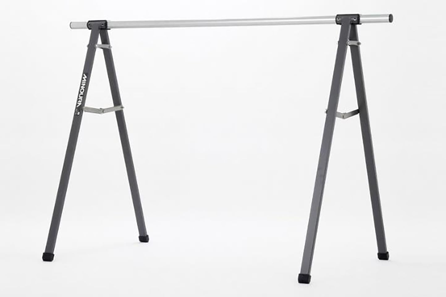 ・製品サイズ:幅1700×奥行900×高さ1140mm ・対応車種:ロード、MTB、シクロクロス、ミニベロ ・最大搭載台数:5台 ・素材:ステンレス(ヒンジ部等)