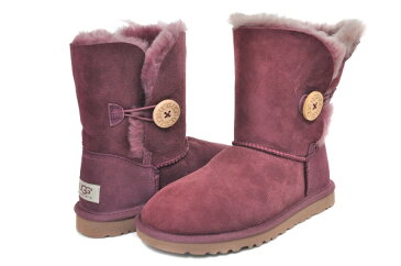 【アウトレット】【訳あり】【UGG】アグ　ベイリーボタン　5803W　22cm　プラムワイン