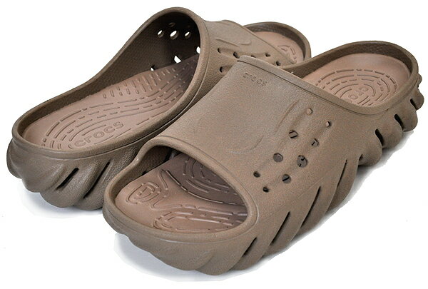 お得な割引クーポン発行中!!【あす楽 対応!!】【クロックス エコー スライド】crocs ECHO SLIDE TUMBLEWEED AMARANTE 208170-2g9 タンブルウィード アマラント クロスライト ターボ ネイビー シャワー スポーツ パウダー サンダル