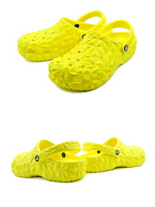 お得な割引クーポン発行中!!【あす楽 対応!!】【クロックス クラシック ジオメトリック クロッグ】crocs CLASSIC GEOMETRIC CLOG ACIDITY 209563-76m サンダル ミュール イエロー