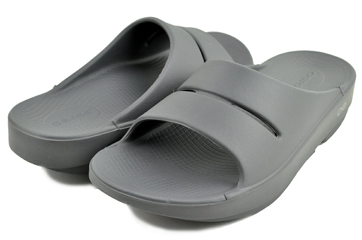 楽天LTD SPORTS ONLINE STOREお得な割引クーポン発行中!!【ウーフォス ウーアー ユニセックス】OOFOS OOahh SLATE 2000020046182 スレート グレー リカバリーシューズ シャワー サンダル SANDAL クッション 疲労回復 スライド SLIDE