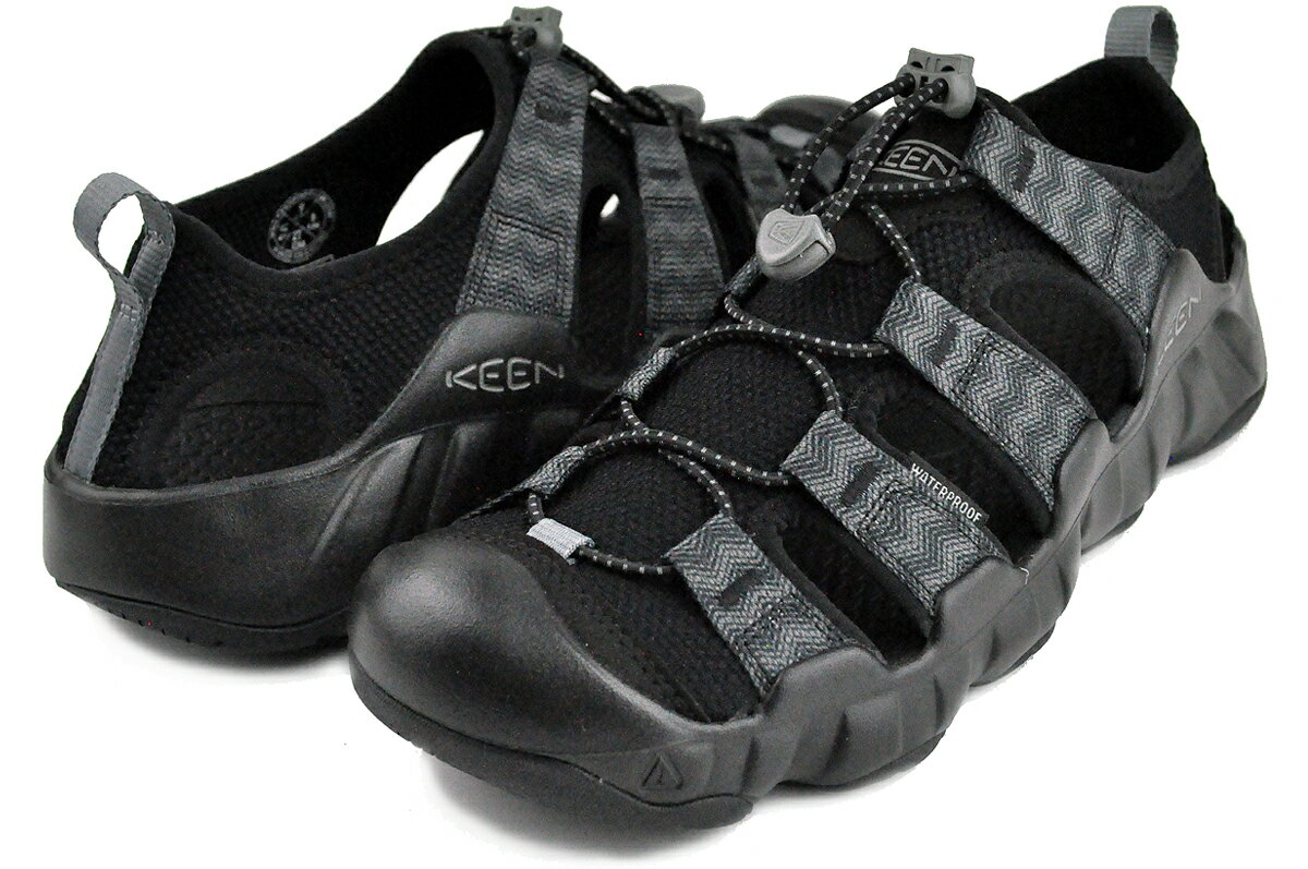 説明文 PROFILE KEEN HYPERPORT H2 BLACK/STEEL GREY 1028652 KEEN創業モデル NEWPORTをドラスティックにアップグレードした「ハイパーポート エイチツー サンダル」が入荷。接着剤を低減し最上級の履き心地を提供する新開発のソールユニットを採用。つま先全体を広げるスペースを作ることによって、万人受けするフィット感と快適な履き心地を実現。都市部や旅行での使用にも最適です。 サイズ SIZE 標準サイズ選びをお薦めします。 メールマガジン MAIL MAGAZINE 最新入荷情報やお得な情報を毎日配信中!! メルマガのご登録はこちら ■ ご注意事項 : ご購入前に必ずご確認ください ※入荷時点で、ボックス（外箱）にダメージやマーキング等がある場合がございます。ご理解、ご了承のうえご購入をお願いいたします。 ※箱のダメージ、製品タグの付属を理由とする返品は、往復の送料及び代引き支払いの場合はその手数料をお客様にご負担いただきます。 ※当店では在庫管理システムにより複数のオンライン店舗の在庫を共有しております。ご注文の殺到や検品時の不良品発覚など、在庫管理につきましては徹底して行ってはおりますが、 お客様のご注文のタイミングにより商品のご用意が出来ない場合がございます。 ※通常1日 ~ 7日程度でのお届けとなりすが、 商品の在庫状況により発送までにお時間を頂戴する場合がございます。 ※商品の色味はディスプレイの関係上、実際の商品の色と若干異なって見える場合がございます、予めご了承ください。 ※当店では環境に考慮したSDGsの観点から、お買上げ明細書の同封はしておりません。明細書・領収書をご希望の場合は、購入履歴詳細から領収書/請求書をPDFにてご自身で発行をお願いいたします。 ※商品配送後、当店に事前連絡無く故意に受け取りを辞退した場合や 長期不在、住所変更等により当店へ商品が到着した場合、もしくは再注文時その様な前歴が有る場合は 当店規定による、送料＋事務手数料を頂戴致します。（一律1,500円）