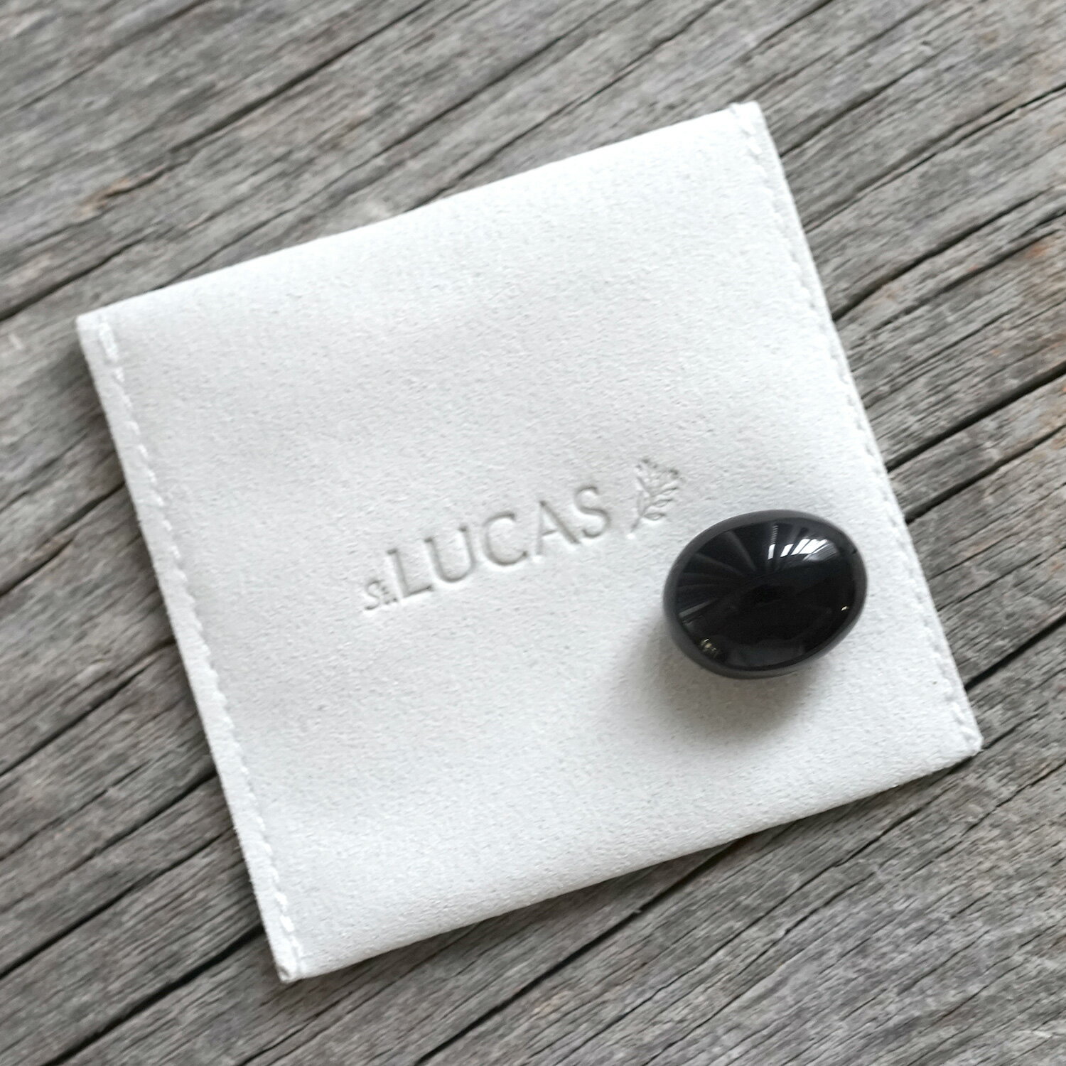 モリオン タリスマン【黒水晶　魔除け・霊除けのお守り】ポーチ付き / LUCAS 浄化