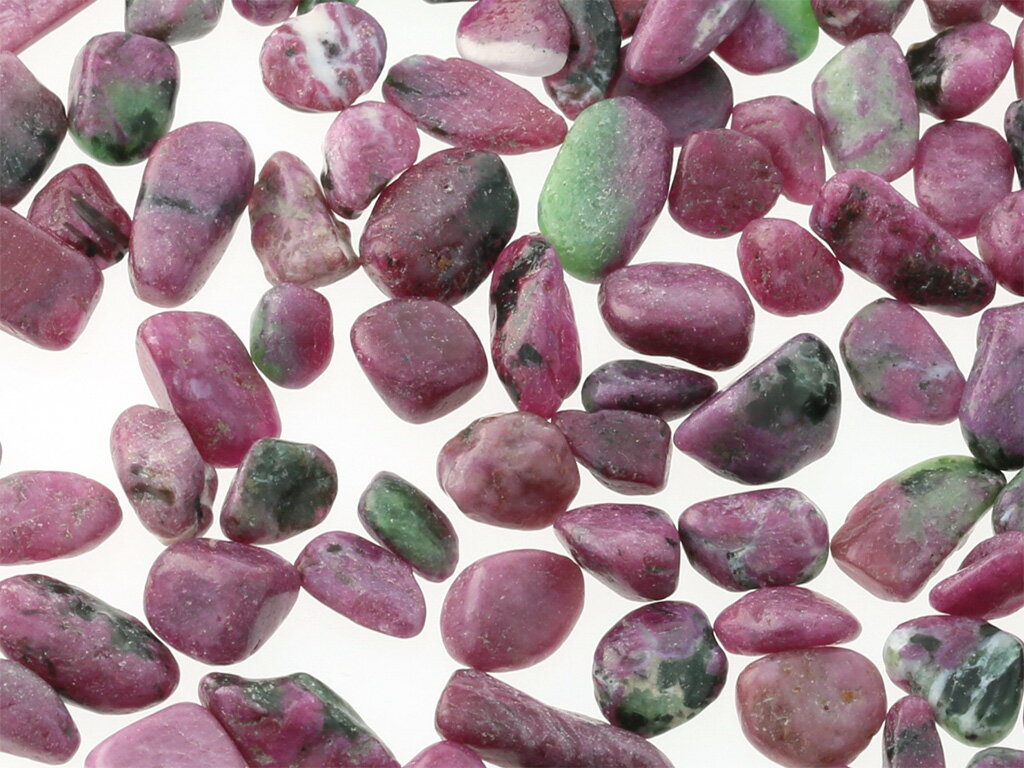 ルビーインゾイサイト さざれ 100g | 細石 浄化 パワーストーン エネルギーチャージ 空間 浄化 天然石　スマッジング LUCAS ルカス クレンズ