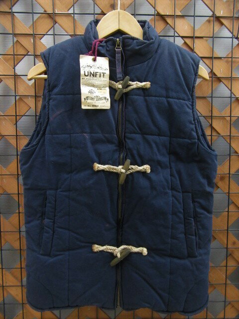樂天商城 - 【中古未使用タグ付き】アンフィット UNFIT メンズトップス ベスト ダメージ加工 2サイズ表記 〇YR-03074〇