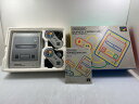 【中古現状品】任天堂 スーパーファミコン SHVC-001 外箱 説明書付き ○YR-17058○ の出品です。 こちらの商品は中古の商品です。 中古品の為、擦れ等による多少の傷みがあります。 ※当店のテスト用ゲームソフトで動作確認を行いましたが、 　ゲーム機本体、コントローラー共に異常は見受けられませんでした。 　しかしながら、本体発売からかなりの年数が経過しておりますので、 　現状品とさせていただきます。 　いかなる理由がございましても、ノークレームノーリターンでお願い致します。 商品内容は掲載画像に写っている物が全てです。 詳しくは画像にてご確認ください。 ※撮影環境の影響により実際の商品と色合いが多少異なる場合がございます。 　あらかじめご了承ください。 　また、お買取り商品・店頭保管の為、細部にまで拘る方はご入札をお控えください。 ■付属品：　スーパーファミコン本体　コントローラー×2　取扱説明書 　　　　　　 　　　　　　ACアダプタ　AVケーブル ■動作確認済み　（スーパーメトロイド　桃太郎電鉄HAPPYを使用し、動作確認を行いました。） ■ノークレーム・ノーリターンでお願いします。 ■発送方法：クロネコヤマト宅急便元払い ■ジャンク品、現状品とタイトルに記載がある商品に関しては、 　いかなる理由がありましてもノークレームノーリターンでお願い致します。 ※当店では自然環境に配慮しまして商品の簡易包装を行っております。 　また、商品発送の際に納品書を同封しております。 　領収書の発行は出来ませんので、あらかじめご了承ください。　