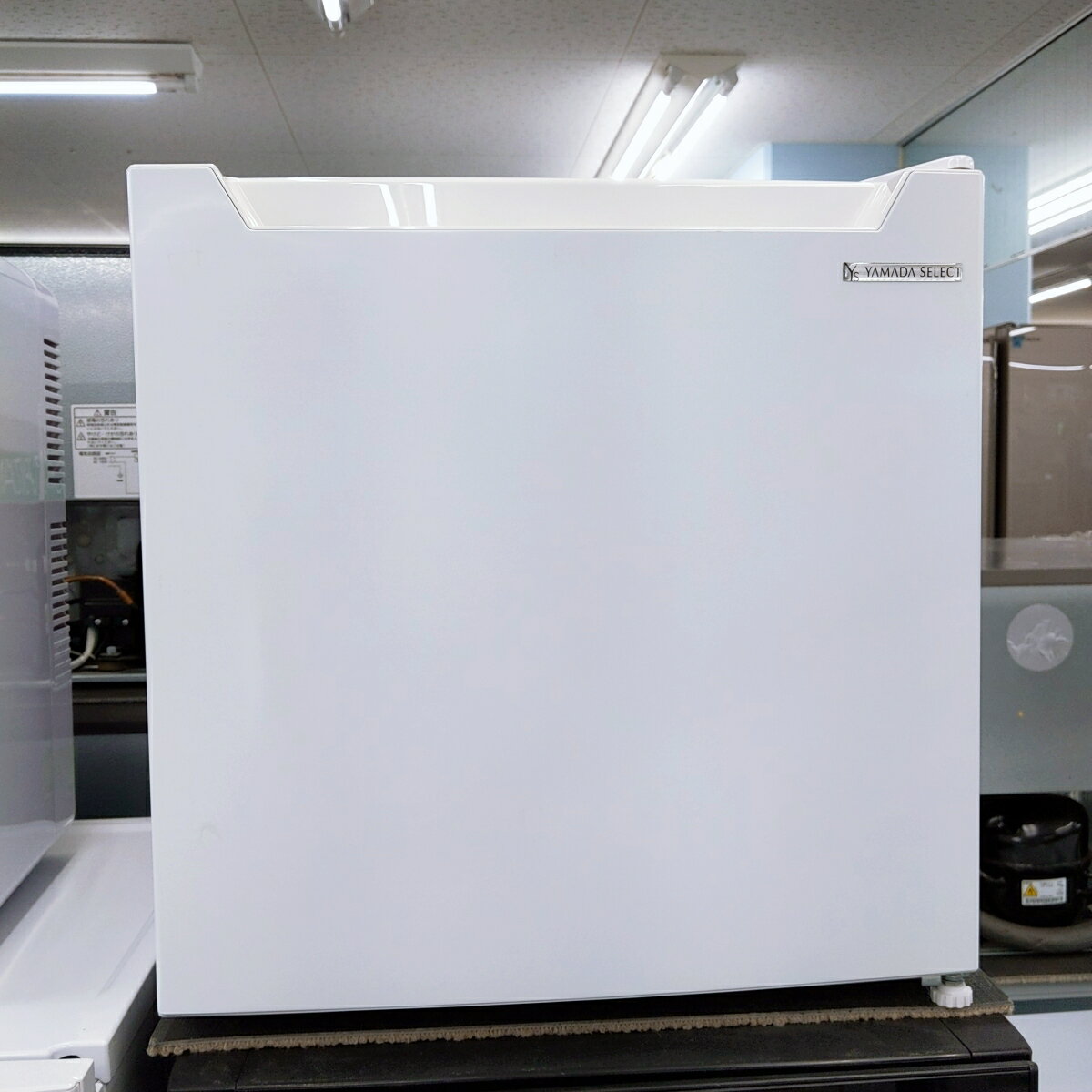 【中古品】ヤマダ電機 46L 1ドア冷蔵庫 ホワイト 2020年製 YRZ-C05H1〇YR-527 ...