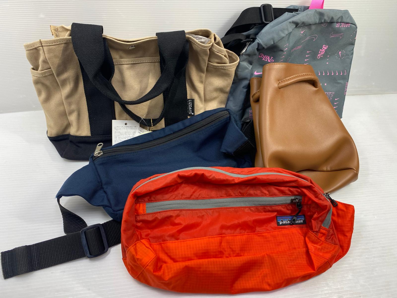 【中古品】店頭展示品 レディースバッグ 5点 まとめて ○YR-18864○