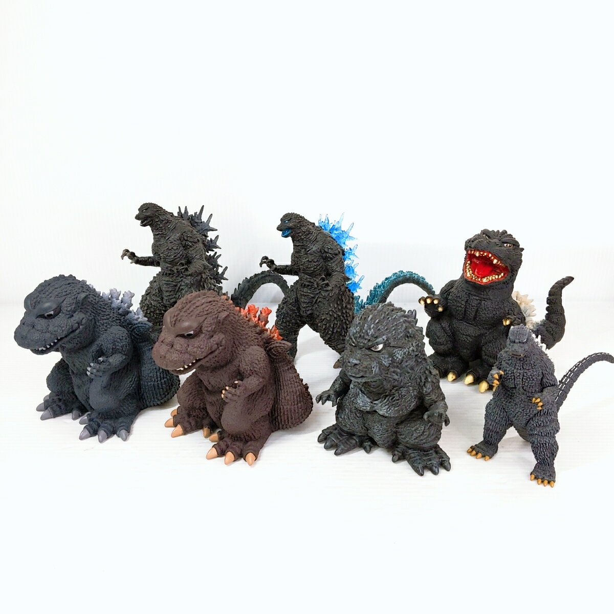樂天商城 - 【中古品】ゴジラ ソフビフィギュア7体セット〇YR-53468〇