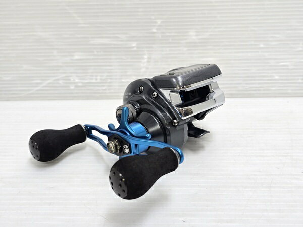 【中古品】 ダイワ Daiwa ベイトリール ソルティスト 