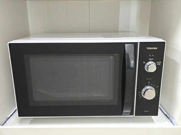 樂天商城 - 【中古品】 東芝 TOSHIBA 電子レンジ 17L 50/60Hz共用 横開き 庫内フラット ER-WM17 2022年製 ホワイト ○YR-19938○