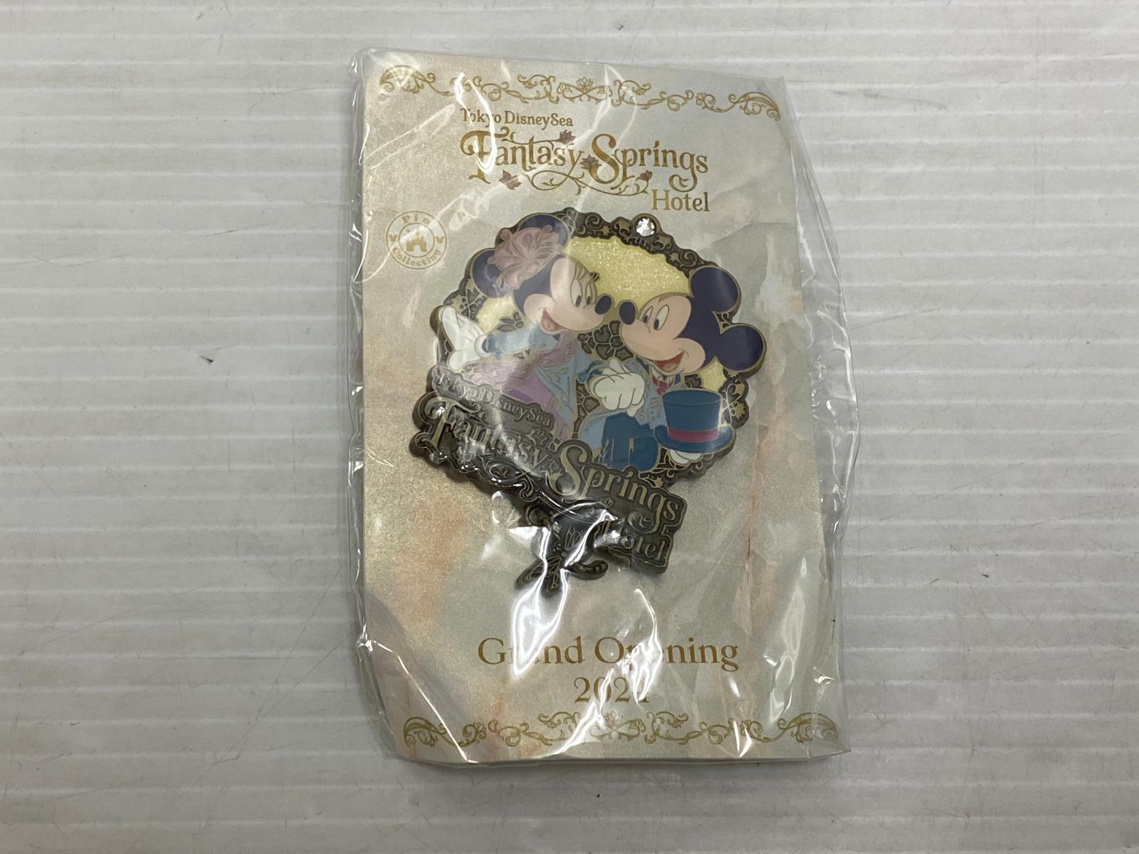 樂天商城 - 【未使用】東京ディズニーシー Fantasy Springs Hotel ファンタジースプリングスホテル　限定ピンバッジ ○YR-19963○